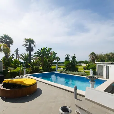 Villa Julian Estepona