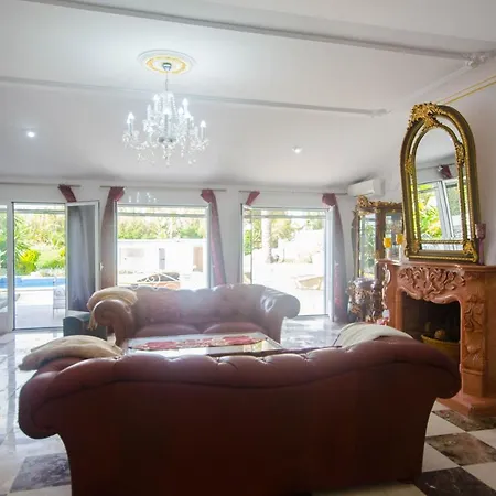 Julian Villa Estepona